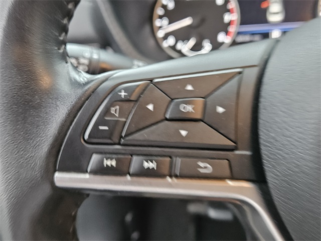 2020 Nissan Sentra SV photo 21