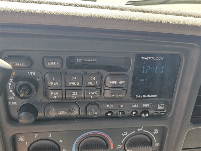1999 Chevrolet Silverado 1500 LT photo 15