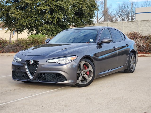 2017 Alfa Romeo Giulia Base's photo