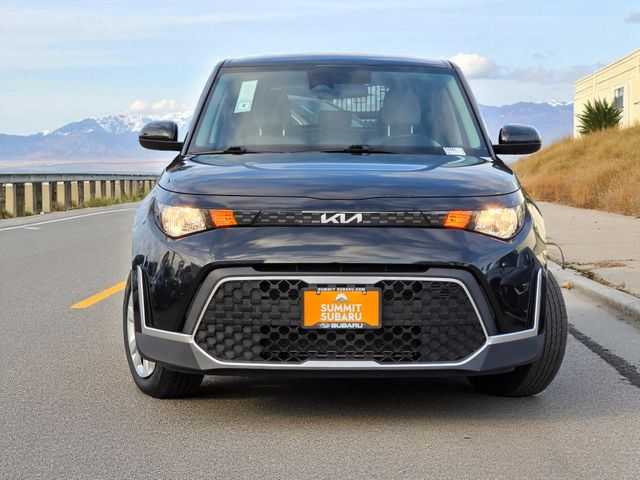 2023 Kia Soul LX photo 3