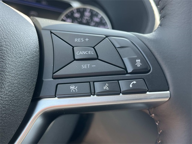 2025 Nissan Sentra SV photo 25
