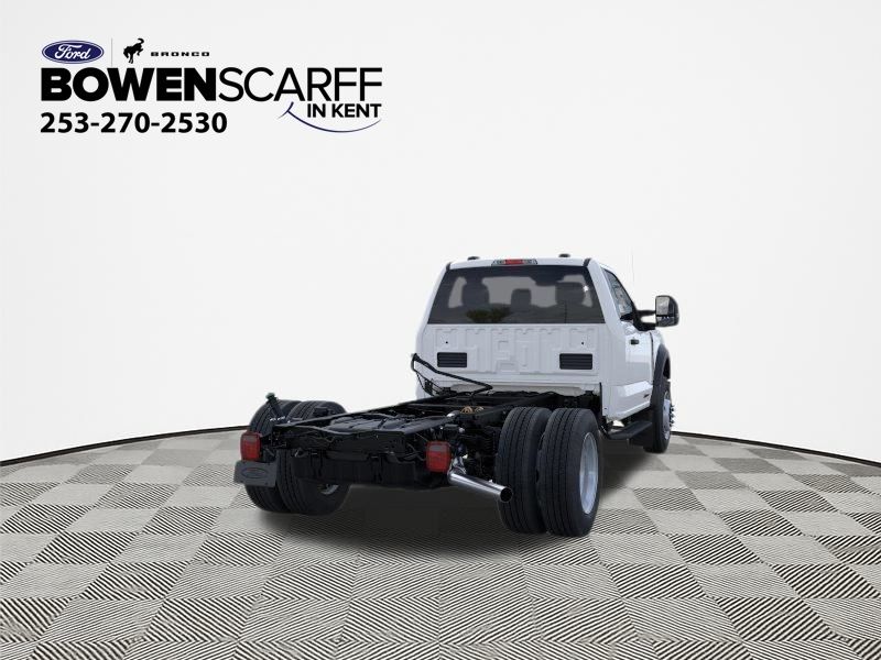 2025 Ford F-600 photo 8