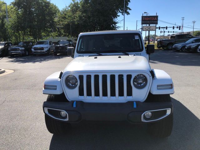 2023 Jeep Wrangler Sahara 4xe photo 8
