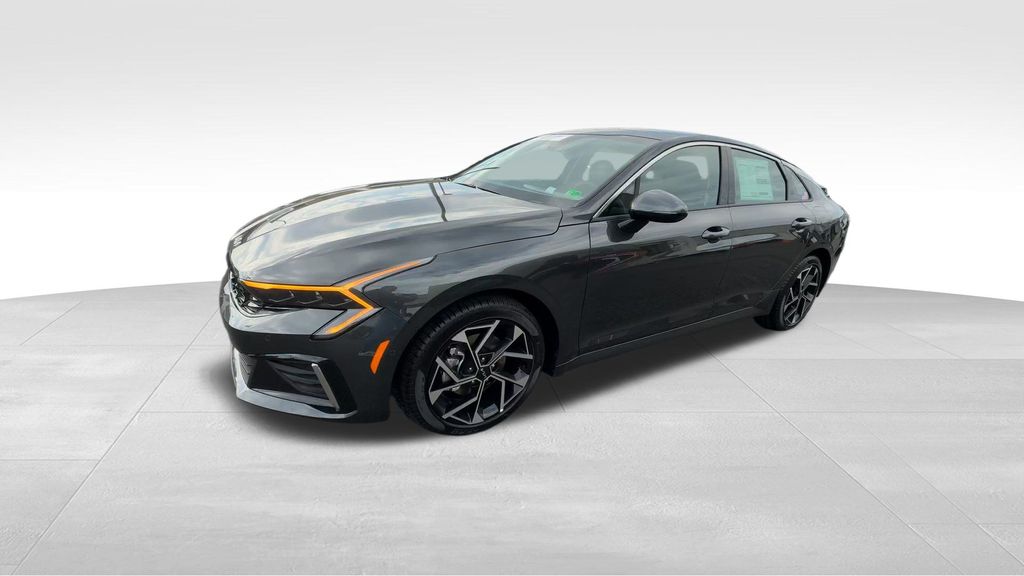 2025 Kia K5 EX photo 5