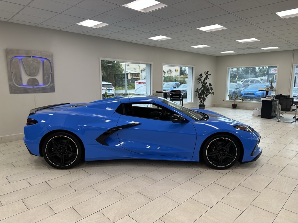 2024 Chevrolet Corvette 3LT photo 2