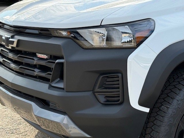 2026 Chevrolet Colorado Trail Boss photo 10