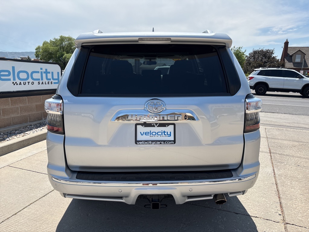2019 Toyota 4Runner Limited photo 3