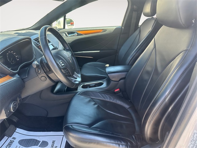 2017 Lincoln MKC Reserve photo 9