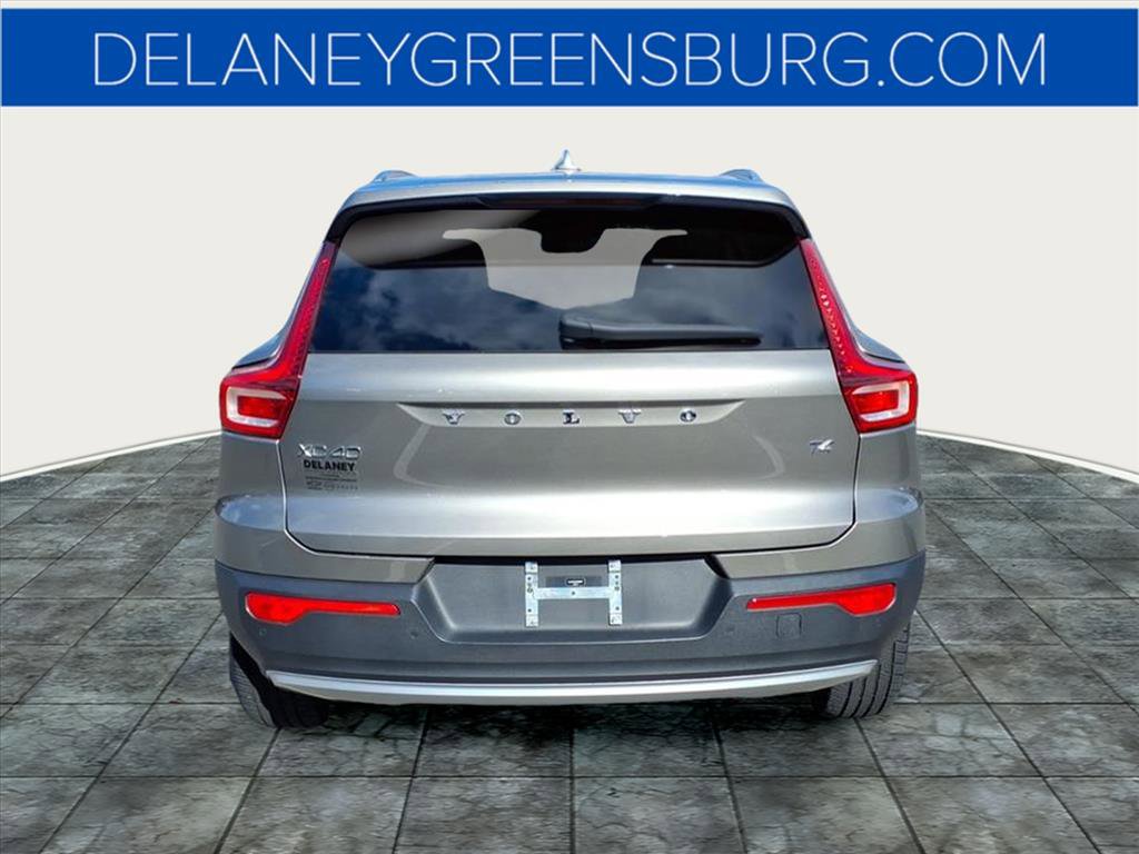 2021 Volvo XC40 Inscription photo 4