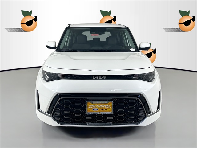 2025 Kia Soul GT-Line photo 2