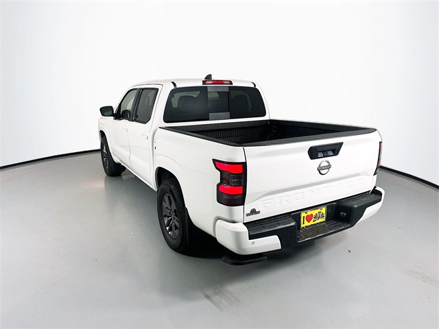 2025 Nissan Frontier SV photo 3