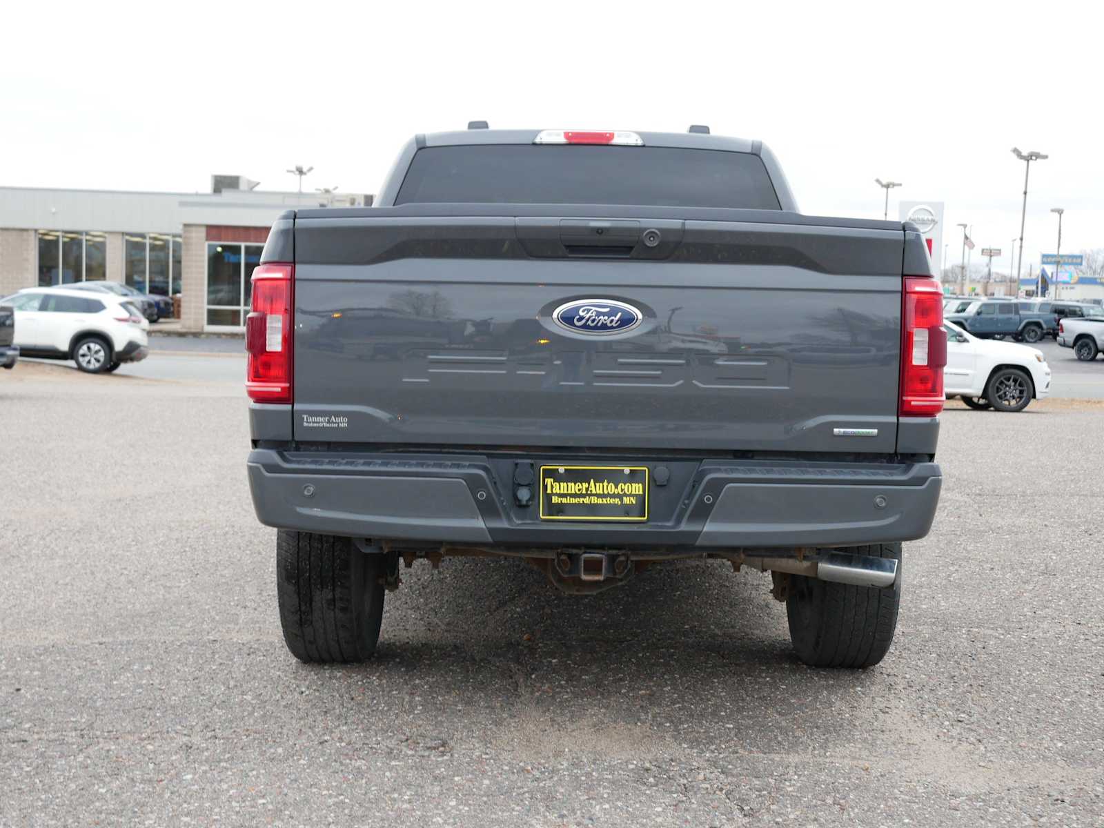 2021 Ford F-150 XLT photo 4