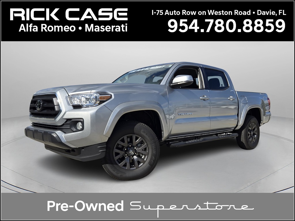 2023 Toyota Tacoma SR5's photo