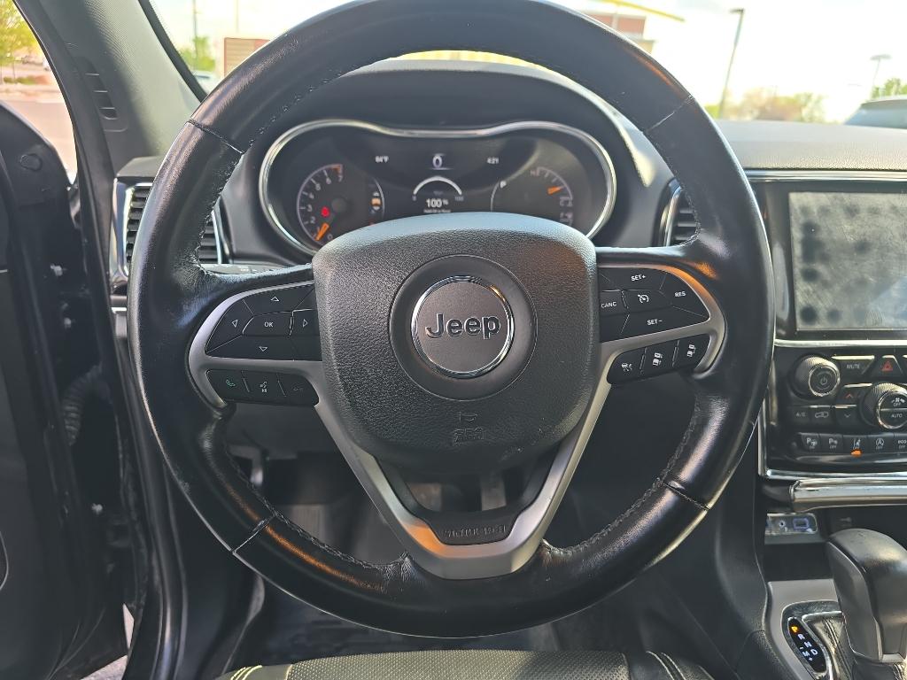 2021 Jeep Grand Cherokee Anniversary Edition photo 16