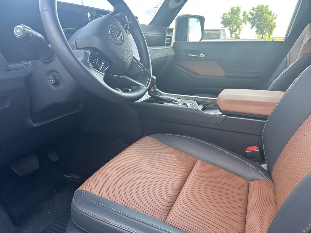 2024 Lexus GX 550 Premium photo 10