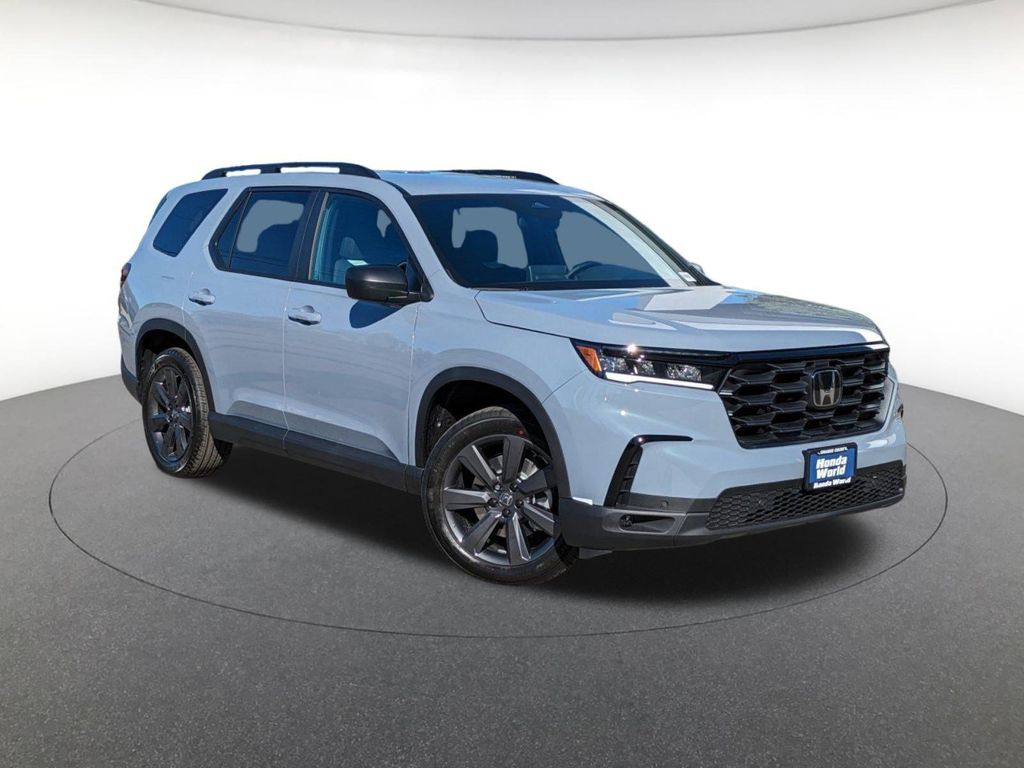 2025 Honda Pilot Sport's photo
