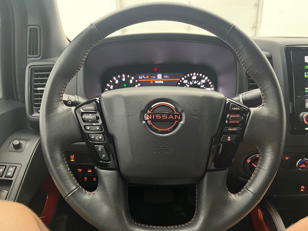 2023 Nissan Frontier PRO-4X photo 16