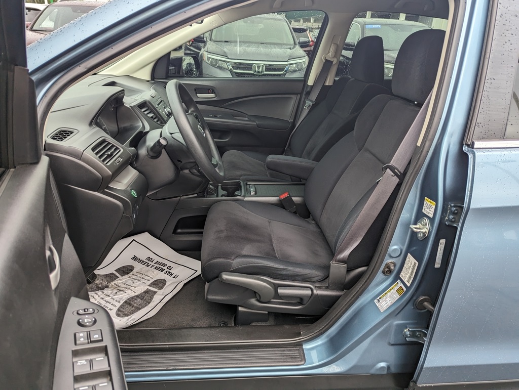 2014 Honda CR-V LX photo 9