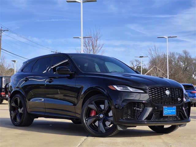 2024 Jaguar F-PACE SVR's photo