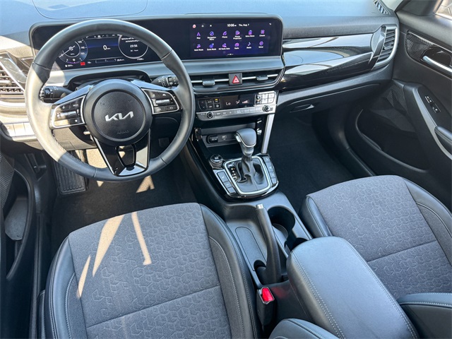 2024 Kia Seltos S photo 32