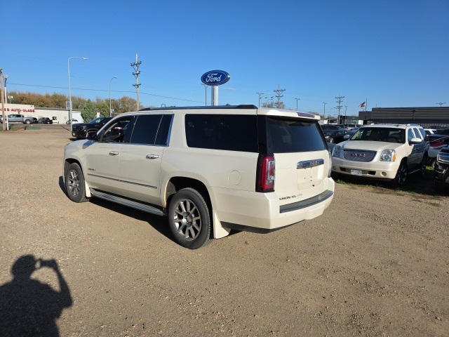 2015 Gmc Yukon XL Denali photo 4