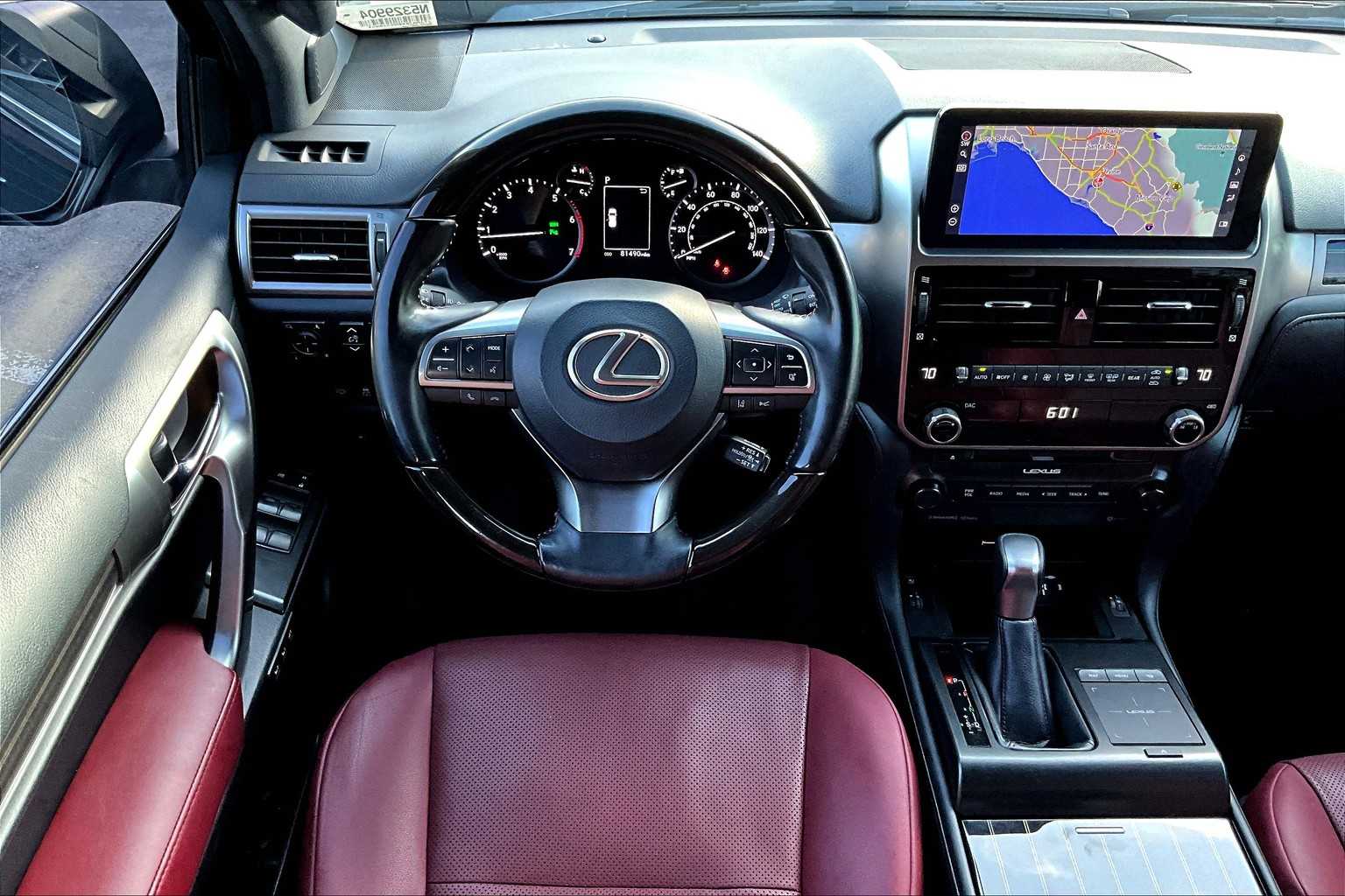 2022 Lexus GX 460 Premium photo 2