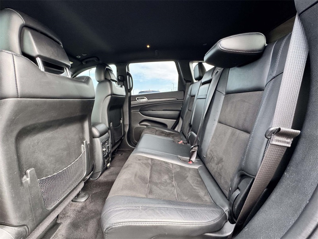 2019 Jeep Grand Cherokee Altitude photo 13