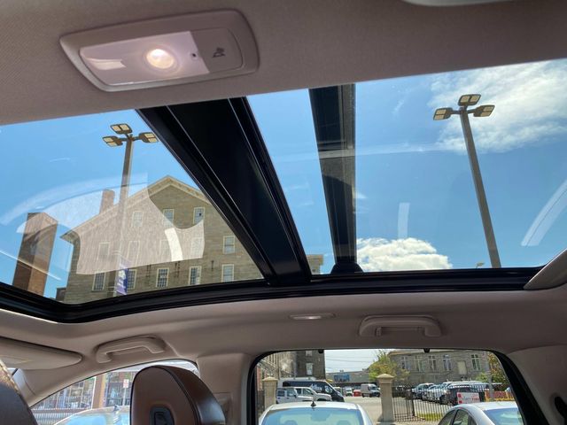 2024 Acura MDX Advance SH-AWD photo 2