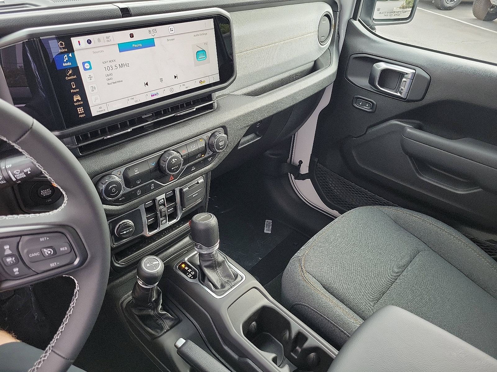 2025 Jeep Gladiator Sport S photo 12