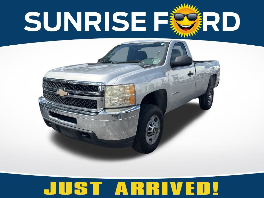 2011 Chevrolet Silverado 2500HD Work Truck photo 2