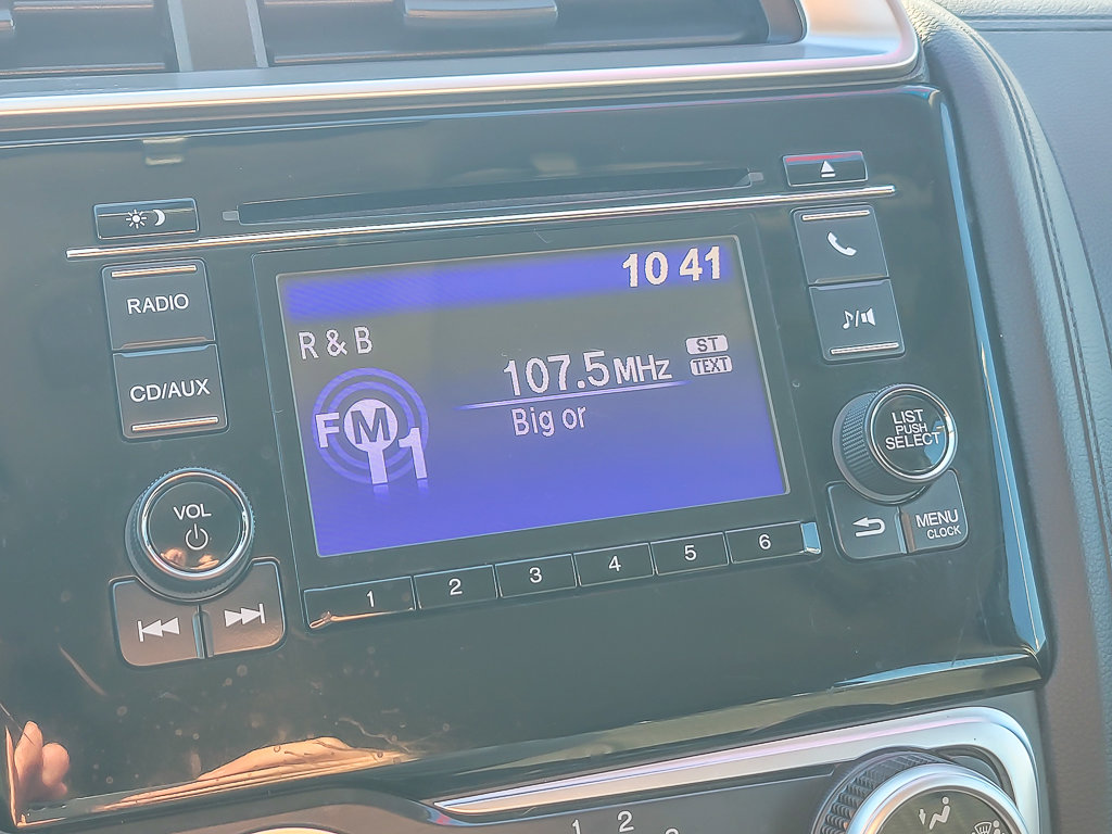 2015 HONDA FIT - Image 14