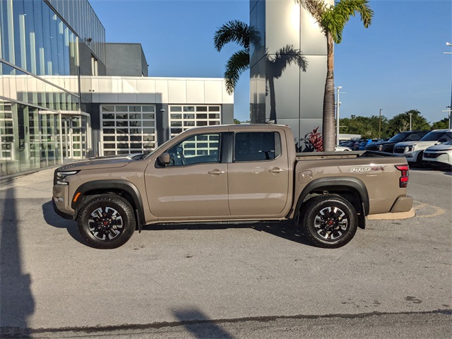 2024 Nissan Frontier PRO-4X photo 3