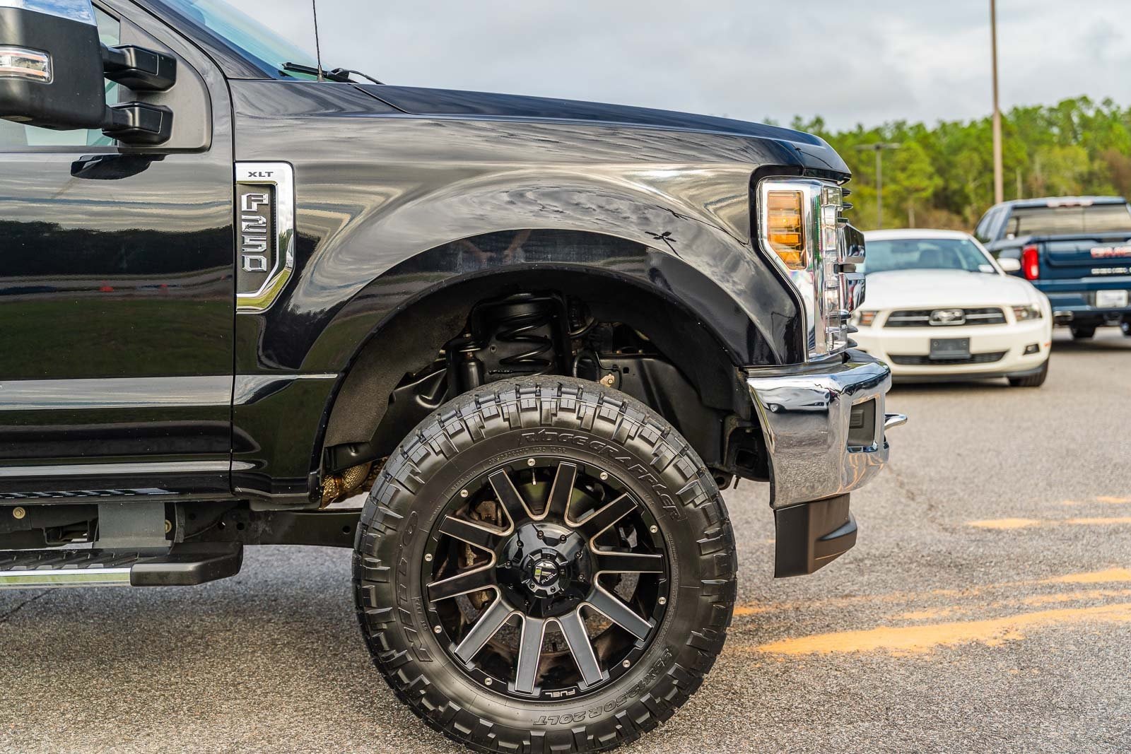 2019 Ford F-250 XLT photo 9