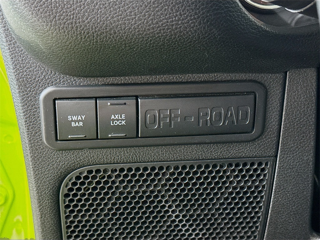 2013 Jeep Wrangler Rubicon photo 13