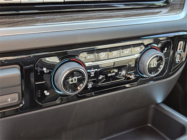 2025 Chevrolet Silverado 1500 RST photo 14