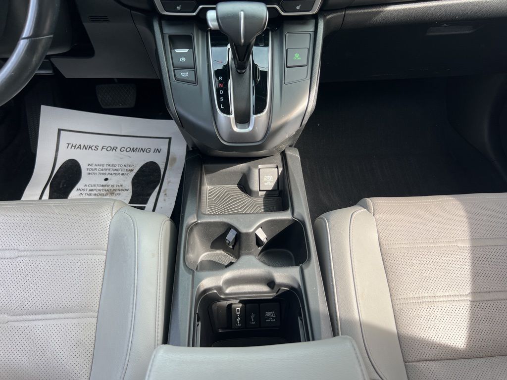 2018 Honda CR-V Touring photo 17