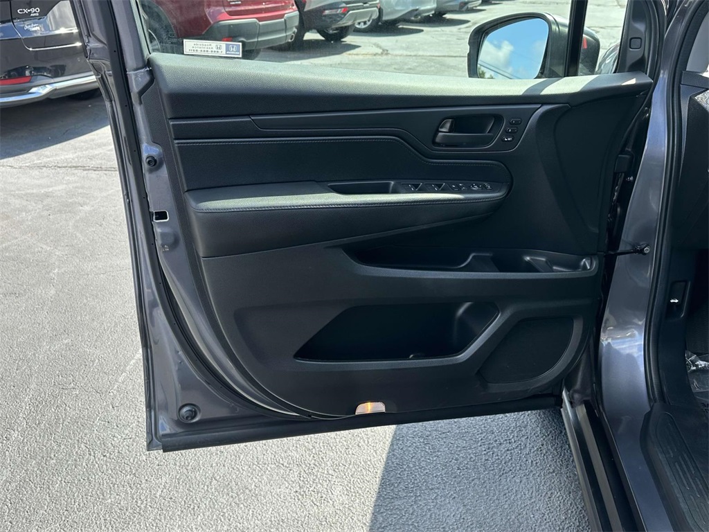 2024 Honda Odyssey EX-L photo 4