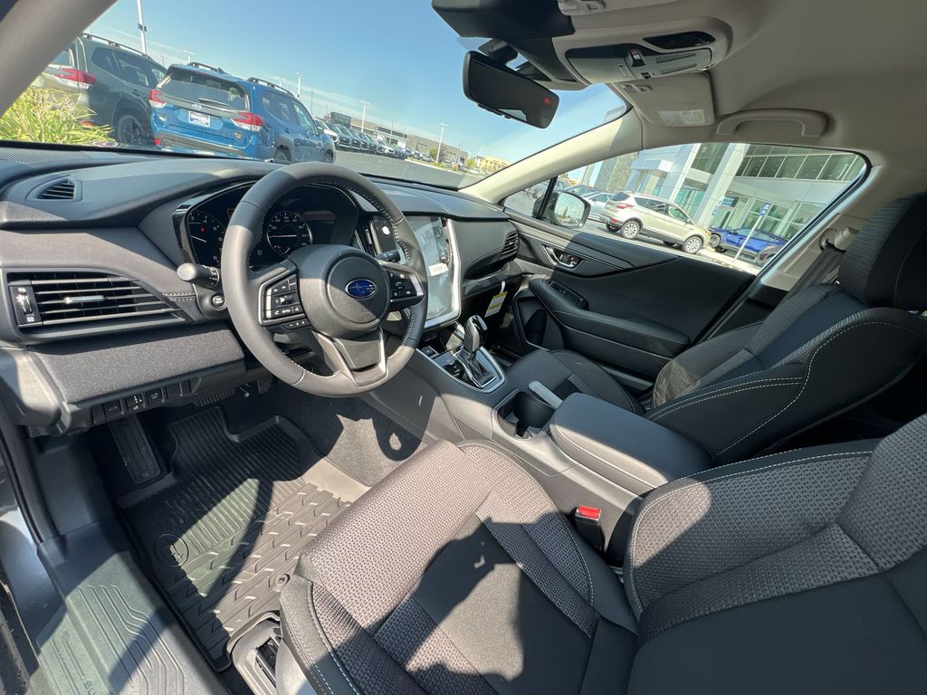 2025 Subaru Outback Premium photo 9