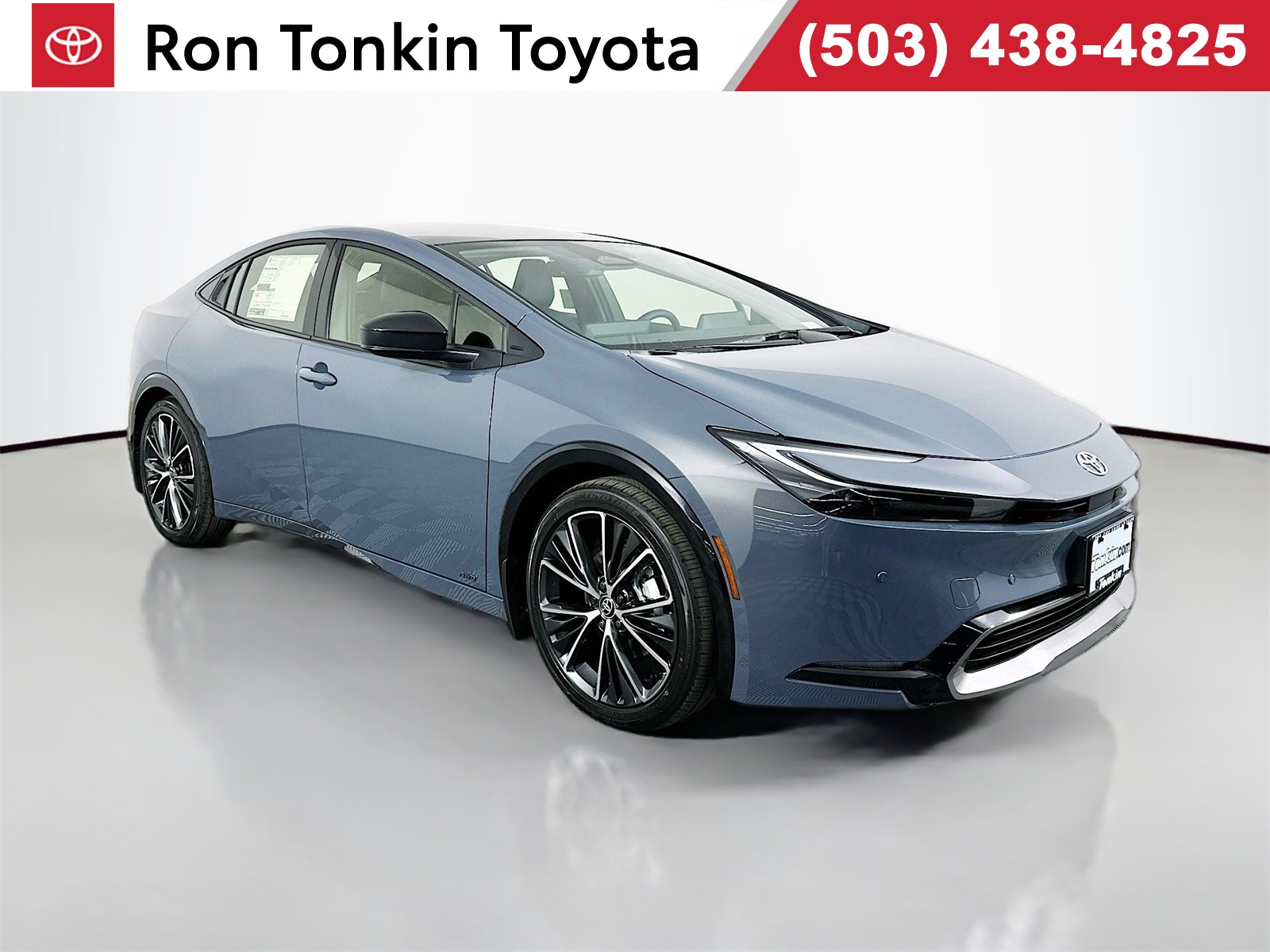 2026 Toyota Prius XLE's photo