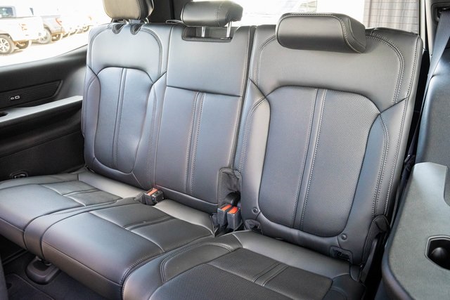 2025 Jeep Wagoneer Base photo 26