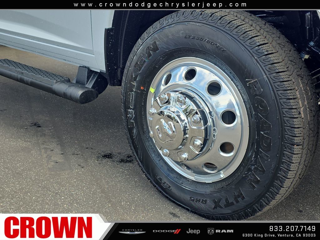 2026 Ram 3500 Tradesman photo 4