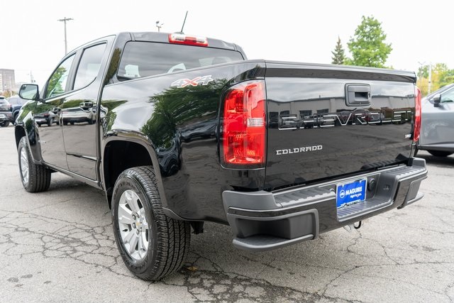 2022 Chevrolet Colorado LT photo 7