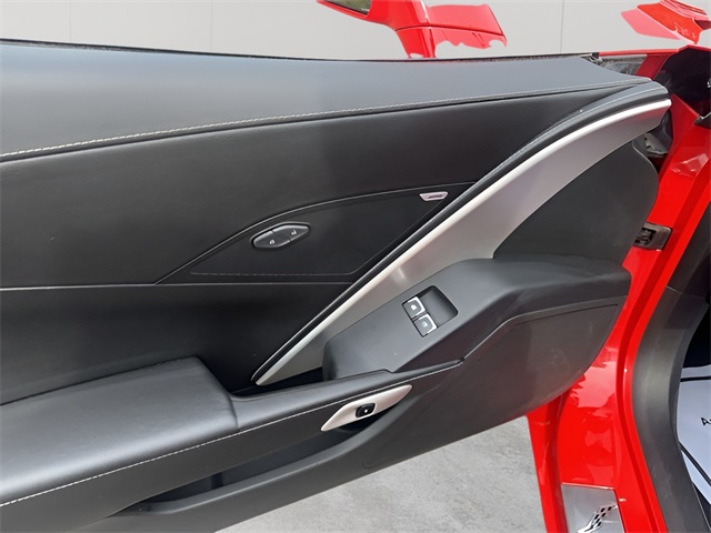 2017 Chevrolet Corvette Stingray 1LT photo 8