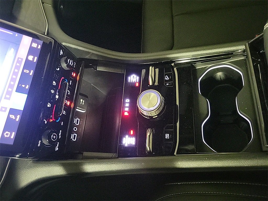 2024 JEEP GRAND CHEROKEE - Image 19