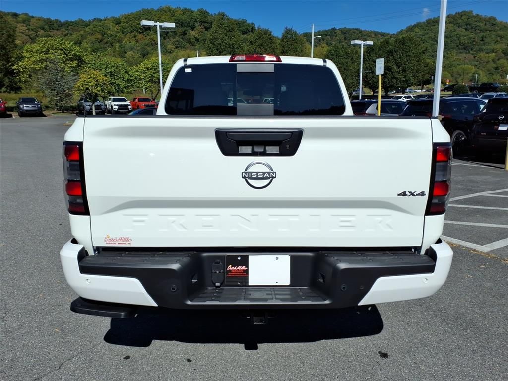 2026 Nissan Frontier SV photo 4