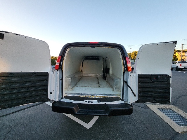 2022 Chevrolet Express 2500 Work Van Cargo photo 26