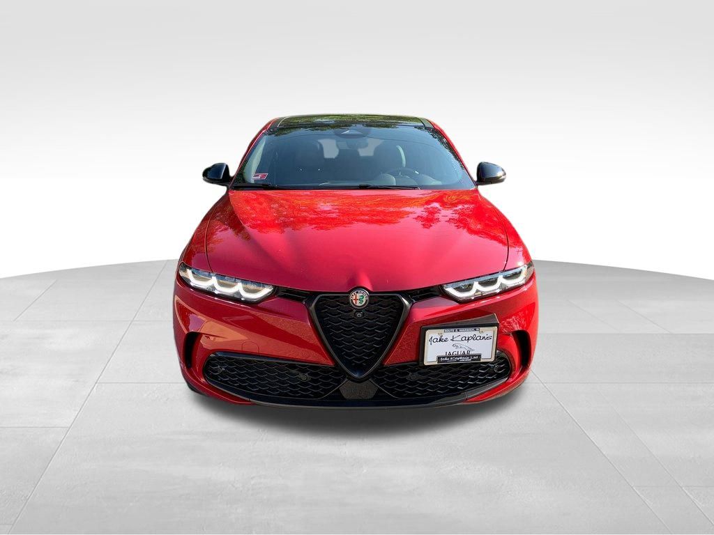 2024 Alfa Romeo Tonale Veloce photo 2