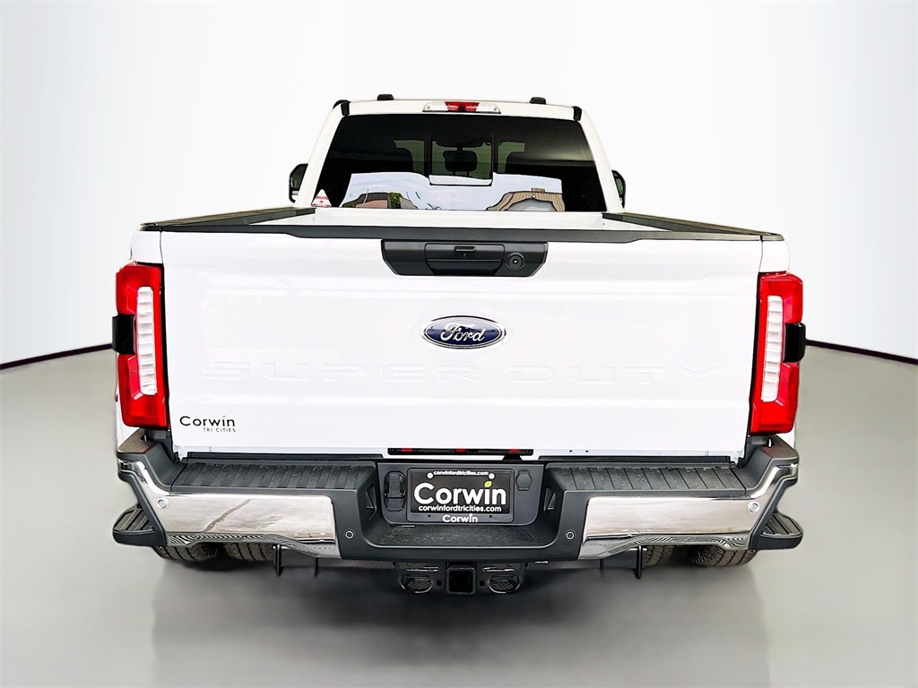 2025 Ford F-350 XLT photo 13