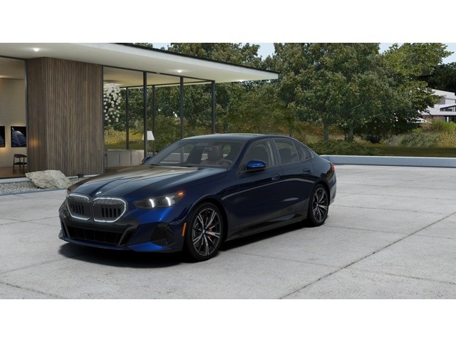 2026 BMW 550e 