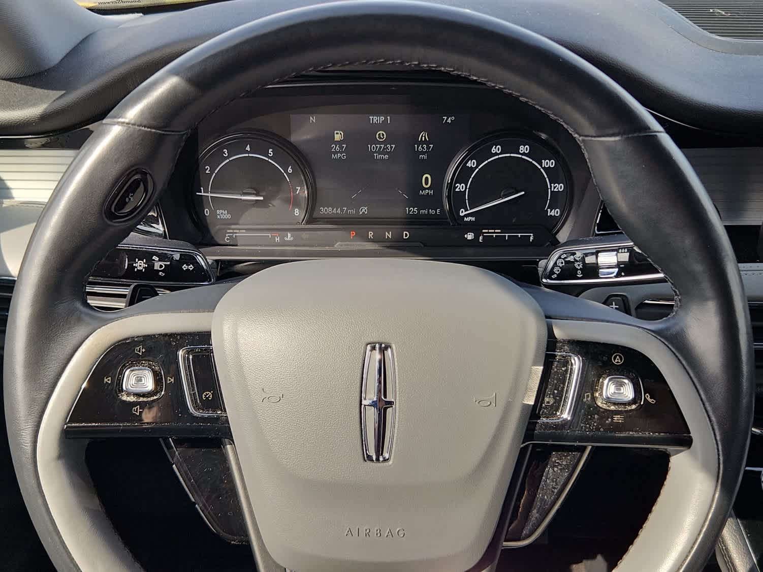 2021 Lincoln Corsair Standard photo 18